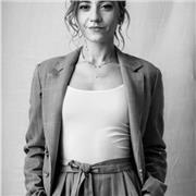 Laureata in Editoria e Comunicazione con esperienza nell'insegnamento impartisce lezioni private di italiano ( anche per stranieri), materie umanistiche, comunicazione e marketing e storia dell'arte